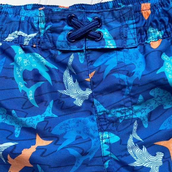 •UV Skinz• shark swim trunk/sun hat set - Picture 2 of 6